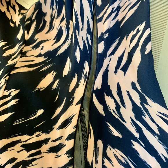 SALE💞NWT TAILORED GORGEOUS ALI & JAY BLOUSE. STRATEGIC DARTS FOR A PERFECT FIT. - Picture 7 of 11